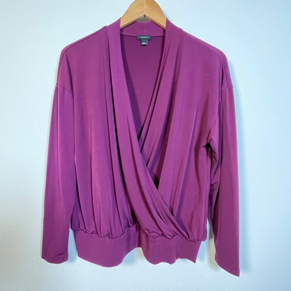 Ann Taylor Factory Surplice Workwear Blouse Women L Purple Faux Wrap Long Sleeve